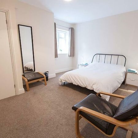 The Broadmead Forest - Spacious City Centre 3Bdr Apartment Бристол Екстериор снимка